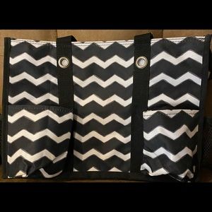 Brand New Zip Top ThirtyOne tote